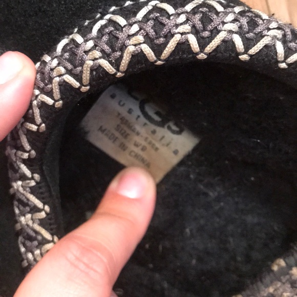 Ugg Slip On Slippers Black Size 8 - Picture 4 of 6